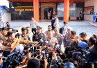Presiden-Kunjungi-Polisi-Korban-Kerusuhan,-Polri-Janji-Pulihkan-Keamanan-dan-Tangkap-Pelaku