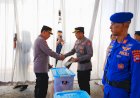 Wujud-Empati,-Kapolri-Beri-Bantuan-kepada-Anggota-Polri-Korban-Bencana-di-Sumbar