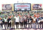 Forkopimda-Sidoarjo-Bagikan-1.000-Paket-Sembako-untuk-Ojol