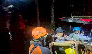 Operasi-Kemanusiaan-Polres-Bondowoso-Berhasil-Evakuasi-Dua-Jenazah-di-Gunung-Piramid