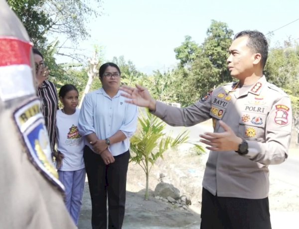 Di Tengah Duka Gempa, Kasatgas Humas Polri Beri Penguatan untuk Personel dan Warga Ende
