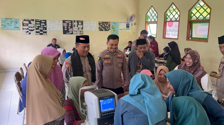 Polres Gresik dan BMH Gelar Pemeriksaan Gratis di Ponpes Al Amin