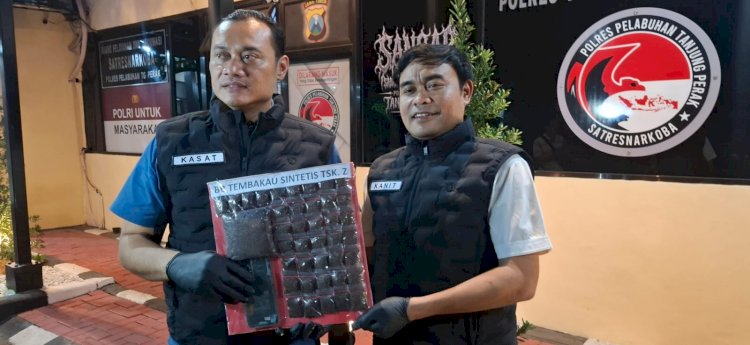Polres Pelabuhan Tanjung Perak Ungkap Peredaran Narkotika,Sita 148,7 gram Tembakau Sintetis